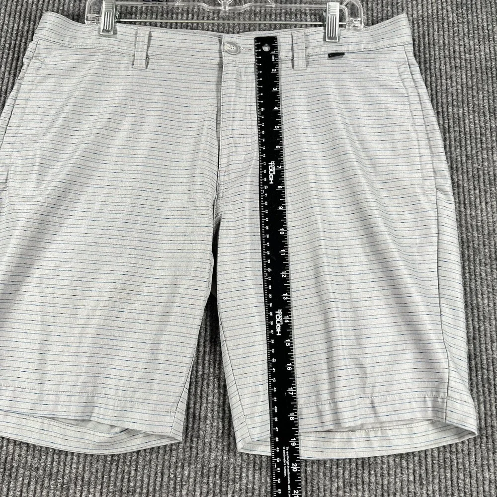 Travis Mathew Shorts Mens Size 36 Gray Golf Chino Lightweight Casual Outdoor